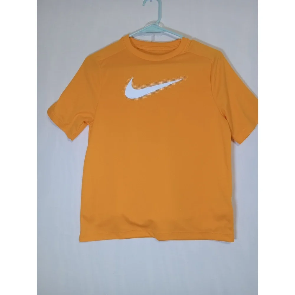 Nike Boys 2 Piece Outfit Set Large Orange Shirt & Nike Shorts Air Flow
